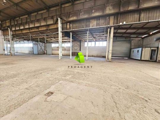 Hala u širem centru ID#7139