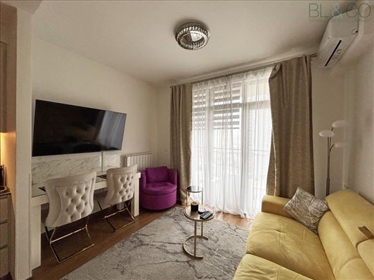 Izdaje se funkcionalan jednosoban stan u Bw Arcadi