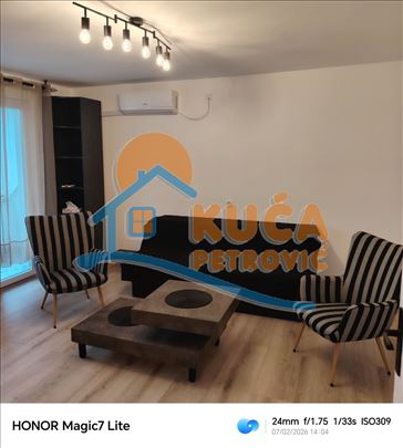 Izdaje se odličan stan kod Medicinskog fakulteta, 