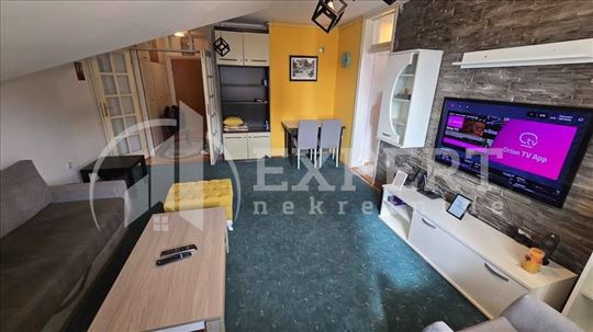 Izdaje se odličan stan u centru Niša, 40m2