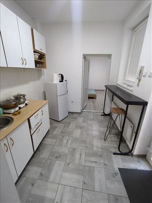 Izdavanje, Gundulićev venac 37m2 1.0