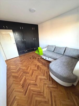 Komforan dvosoban stan u centru ID#7154