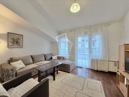 Lekino brdo, odlična lokacija, mereno 65m2 ID#1366