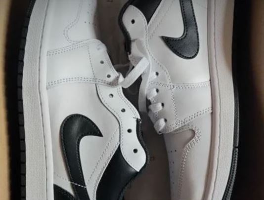 Nike air jordan 1 low vel. 43 (27,5cm)