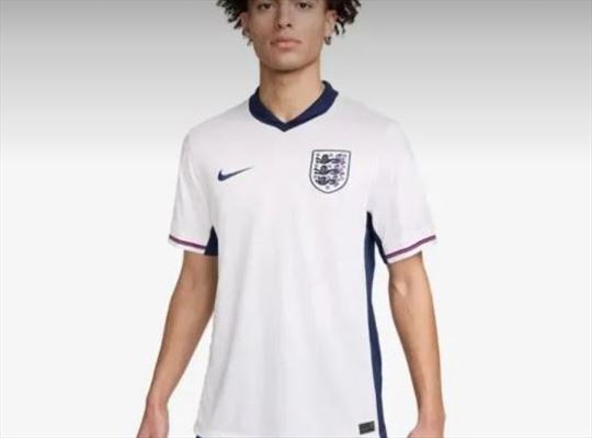 Nike England vel. XXL