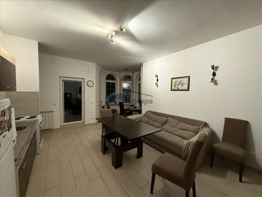 Novija gradnja, odličan