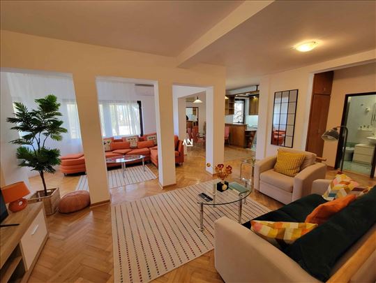 S.Venac, Senjak, Andre Nikolića, 107m2, dimplomats