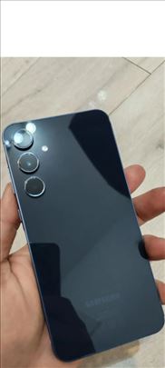 Samsung A55 5G u fabrickom mint stanju neogreban