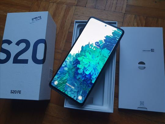 Samsung S20fe duos EXTRA stanje+ bežične slušalice