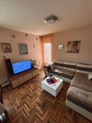 Strogi centar - stan 41m2 sa spavaćom sobom