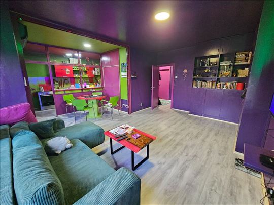 Trosoban stan na Vračaru - Kalenić pijaca