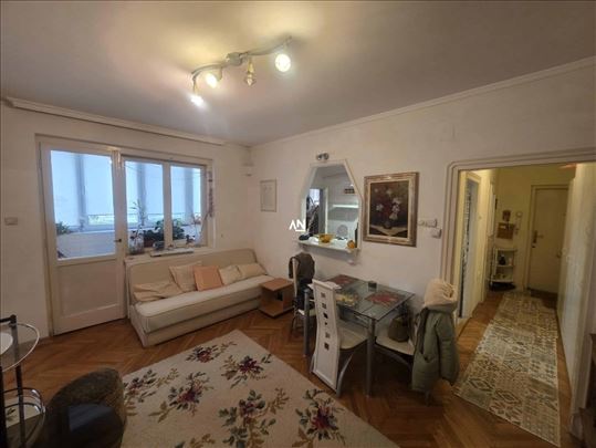 Vračar, Sime Igumanova, 58m2+7m2 lođe ID#31883