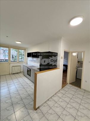 Izdaje se jednoiposoban stan – 60m² | Košutnjak 