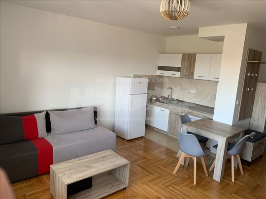 Novi stan - lux - pogled - Mirijevo