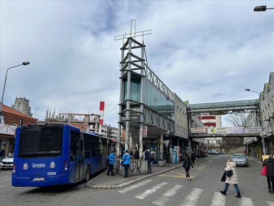 Okretnica Ustanička 135m2-Odlična vidljivost ID#25