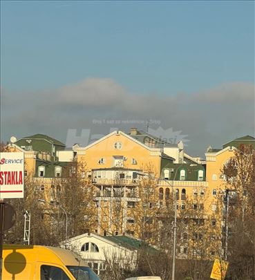 Trosoban, B. Jerkovic. Prvi sprat. CG. Uknjizen.