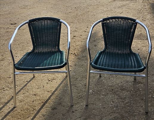 Baštenske / terasne stolice – 2 komada