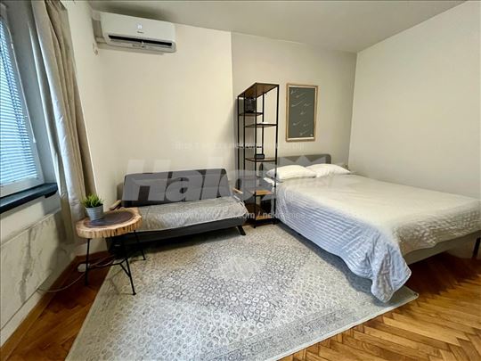 Izdajem stan kod Instituta za majku i dete