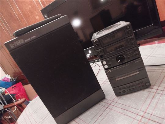 JVC mikro linija sa daljinskim