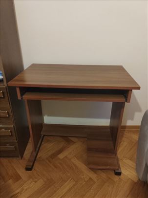 Kompjuterski sto 