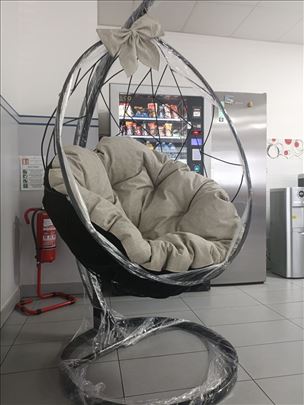 Ljuljaška jaje akcija