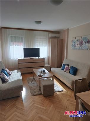 Novi Sad, Nova Detelinara, Stan, 1.5, 42,00m2