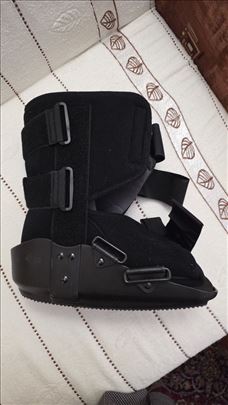 Ortopedska čizma broj 38-40