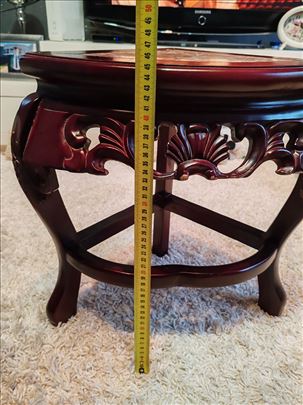 Drveni klubski stocic od ruzinog drveta