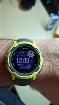 Garmin Instict 2 