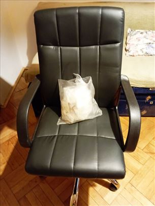 Kancelarijska fotelja 1027 Crna 