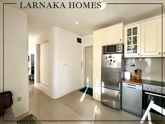 Oaza u Mileševskoj, renoviran, 2 spavaće, parking