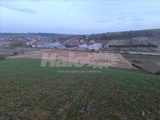 Prodajem plac u Bukovcu, gradjevinsko zemljiste