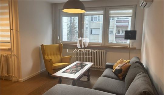 Prvo izdavanje, lux 2.5, 75m2, kompletno renoviran