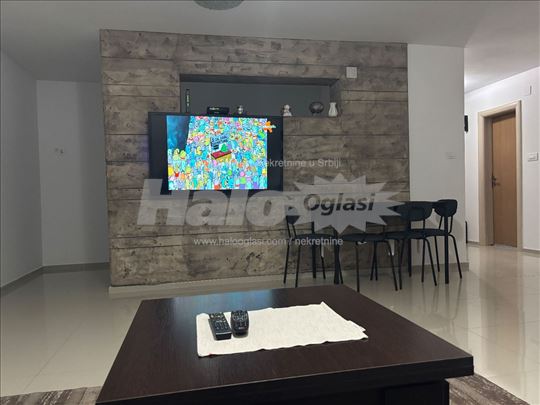 Stan 43m2 sa terasom 30m2