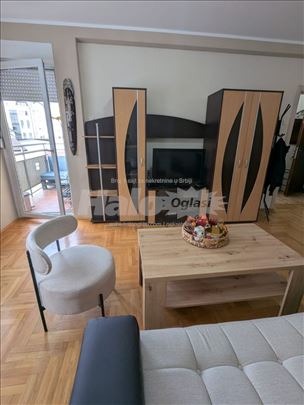 1.5 Stan na Grbavici sa parkingom 40m2