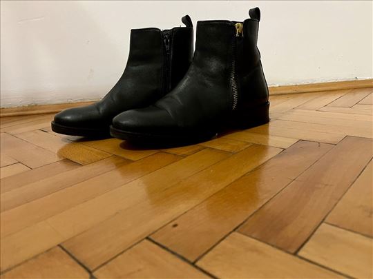 Cloud 9 Janet crne kožne čizmice - niski đon, zip