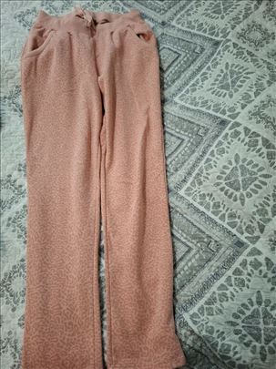 lot garderobe zenske