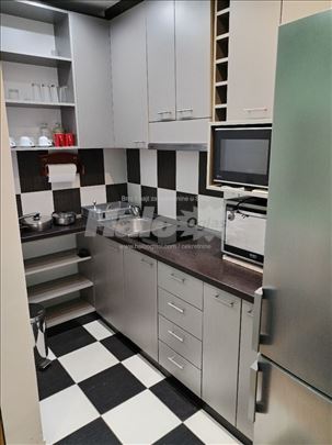 Namešten stan sa svim troškovima stanovanja