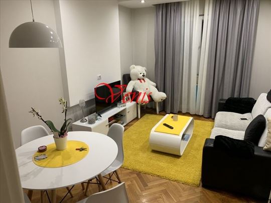 Nova Detelinara Hadži Ruvimova 46 m2