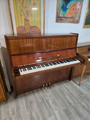 Pianino Petrof 125 opera