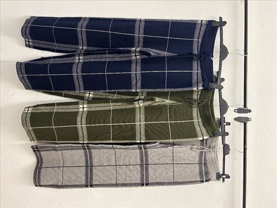 Ženske trenerke i dzemperi