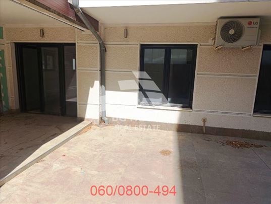 2.5 stan sa terasom od 140m2- Voždovc, Bože Jankov