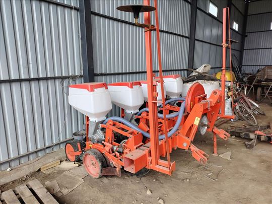 Gaspardo MT 4 reda diskosna sejalica