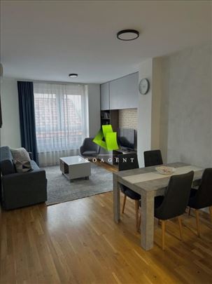 Jednoiposoban PET FRIENDLY stan sa garažnim mestom