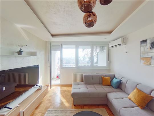 Porodičan troiposoban stan na traženoj lokaciji