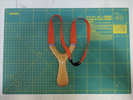 Rezervna guma za praćke