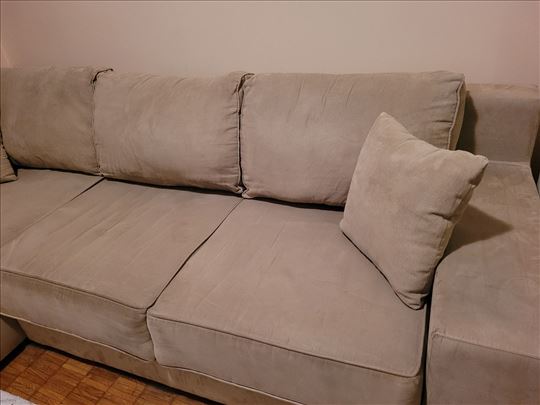 Simpo ugaona garnitura