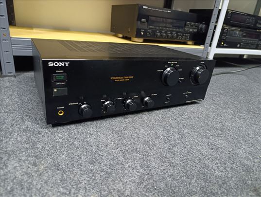 Sony TA-F 361 r pouzdano pojacalo