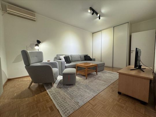 Šumice, Strumička, odličan, renoviran, 45m2, 2.0