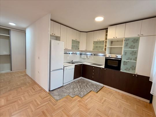 Vojvode Vlahovica-MOZE KREDIT 48m2 2.0 soba